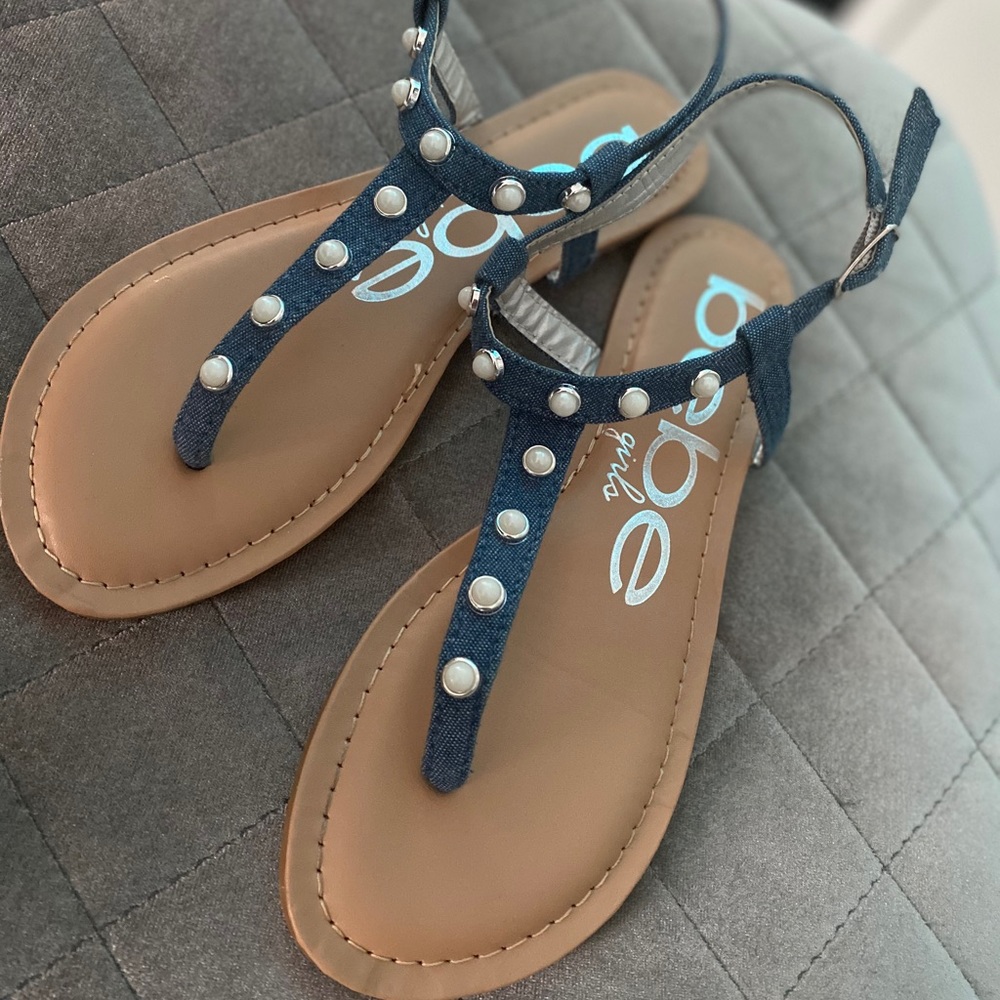 Bebe girls sandals (price is negotiable)